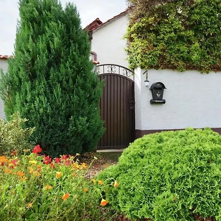 Holiday home Schoenes Ifuer 6 Pers N Ruhiger Lagei