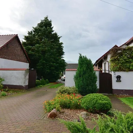 Christine Holiday home Schenkendobern